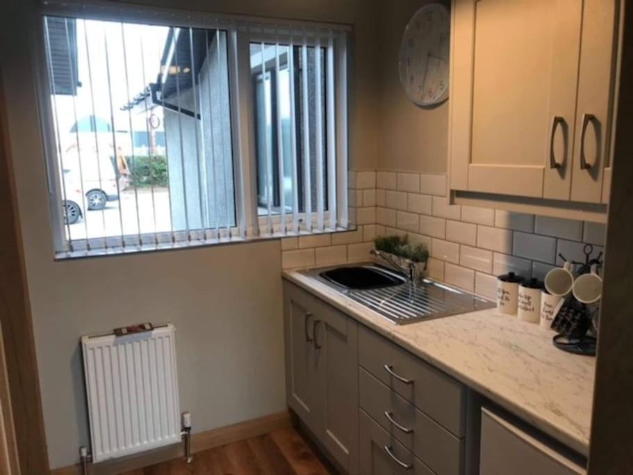 Ferienwohnung 'Little Acre' Perfect For Business Or Pleasure Portadown Exterior foto